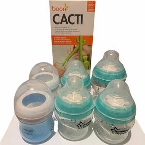 Baby bottles and brush cleaning bundle